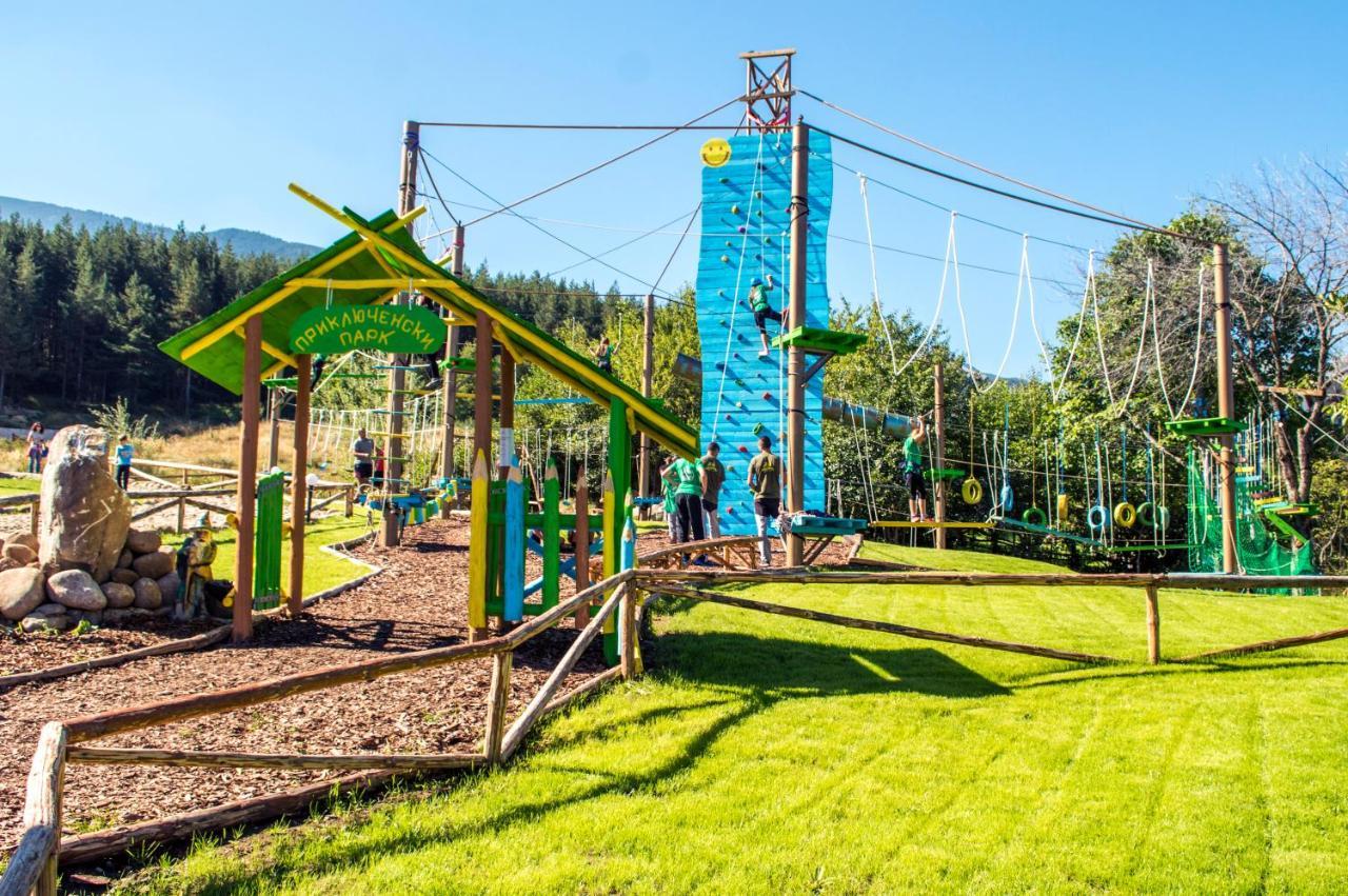Green Life Bansko Bagian luar foto