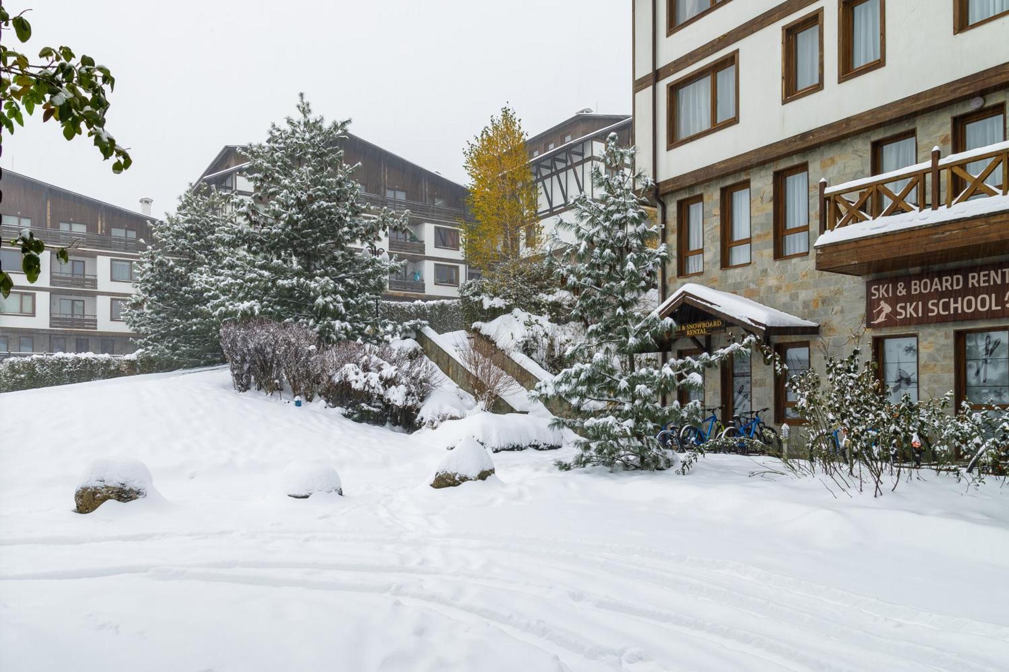 Green Life Bansko Bagian luar foto